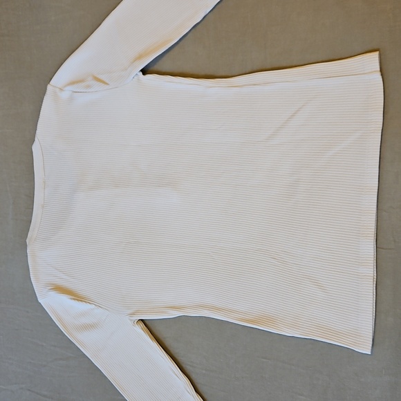 J Crew Ribbed Long Sleeve Henley Tee Sz XS - Picture 3 of 3